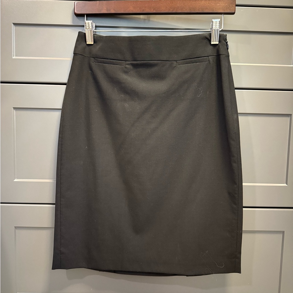 Banana Republic Classic Black Pencil Skirt, Size 0p